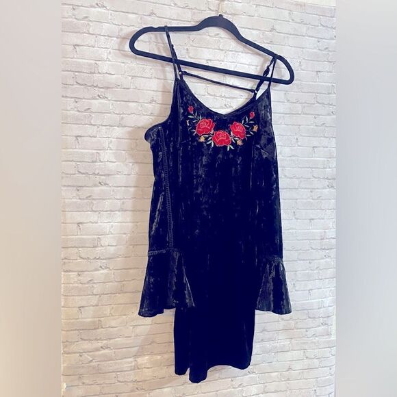 Disney Black Velvet Coco Dress Size S - Picture 2 of 7